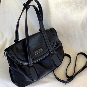 Marc by Marc Jacobs the hand bag black leather